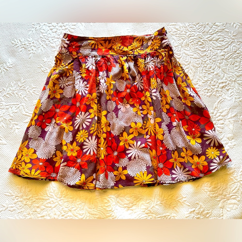 Forever 21 floral mini skirt, autumn colors, XS petite size